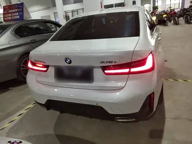 BMW 3 Series — Фото автомобиля 5