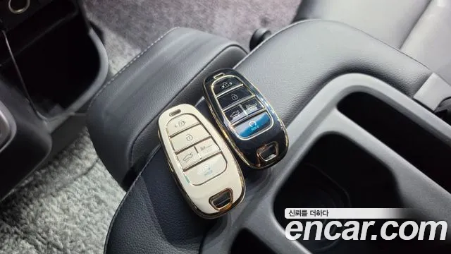 Hyundai Staria Staria — Фото автомобиля 13
