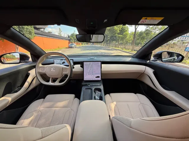 Nio ET5 Touring — Фото автомобиля 15