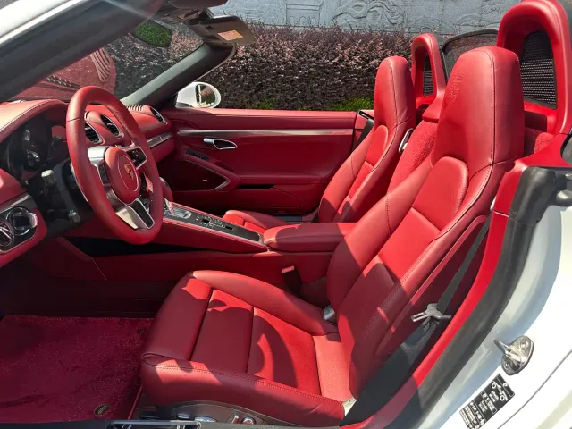 Porsche 718 — Фото автомобиля 7