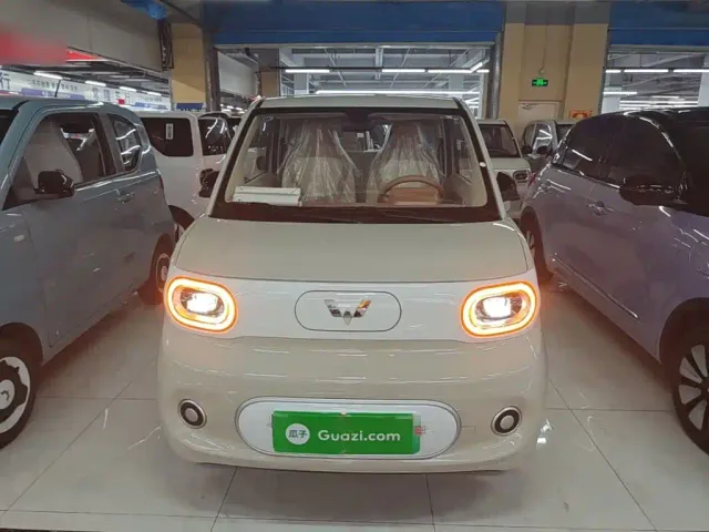 Wuling Hongguang Mini EV — Фото автомобиля 2