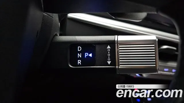 Hyundai Grandeur GN7 — Фото автомобиля 9