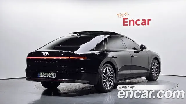 Hyundai Grandeur — Фото автомобиля 2