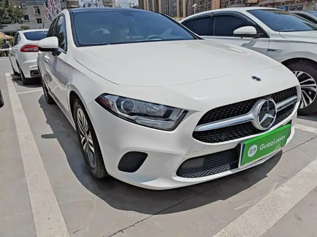 Mercedes-Benz A-Class — Фото автомобиля 3