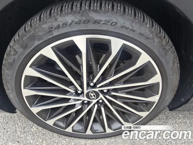 Hyundai Grandeur GN7 — Фото автомобиля 7