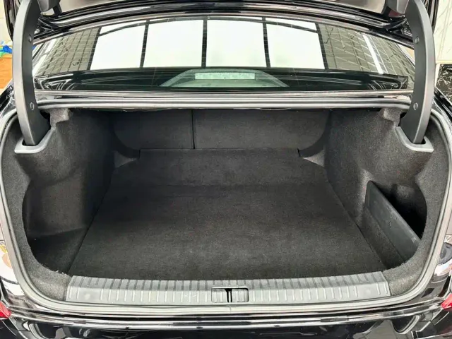 Volkswagen Passat — Фото автомобиля 22