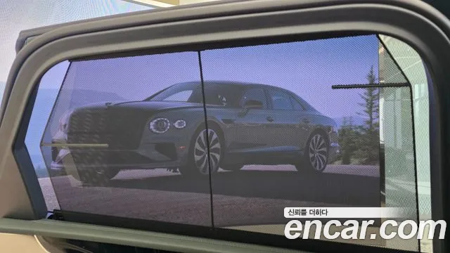 Bentley Bentayga — Фото автомобиля 11