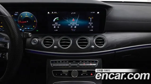 Mercedes-Benz E-Class W213 — Фото автомобиля 19