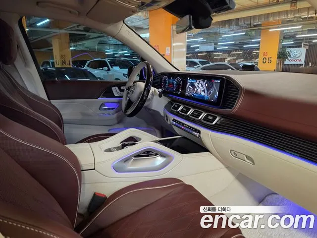 Mercedes-Benz GLS-Class — Фото автомобиля 14