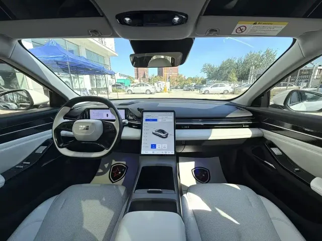 Geely Galaxy L6 — Фото автомобиля 4