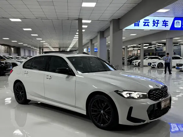 BMW 3 Series — Фото автомобиля 3