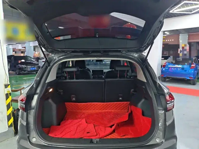 Geely Binyue — Фото автомобиля 18