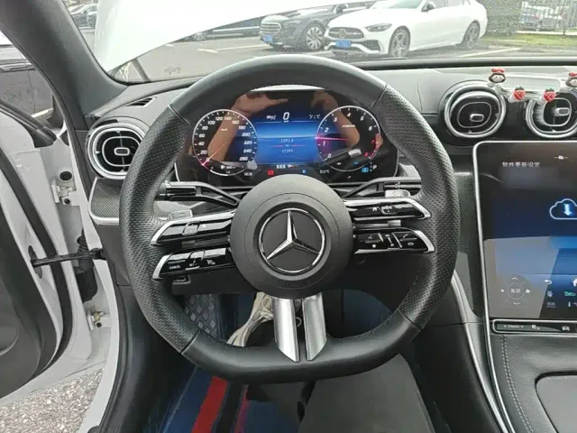 Mercedes-Benz C-Class — Фото автомобиля 10