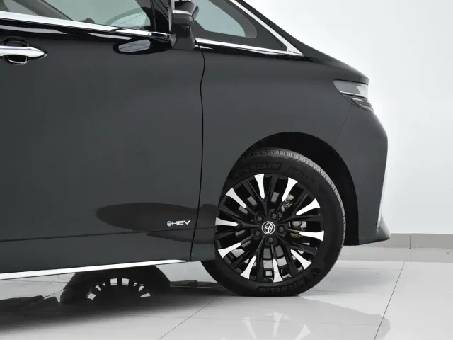 Toyota Alphard — Фото автомобиля 7