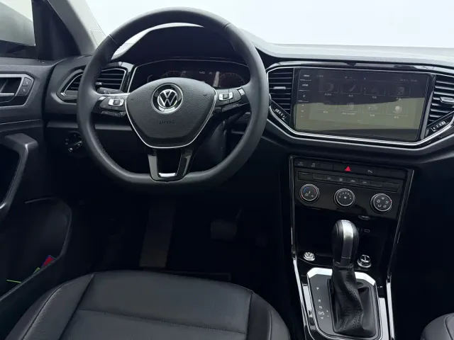 Volkswagen T-Roc — Фото автомобиля 9