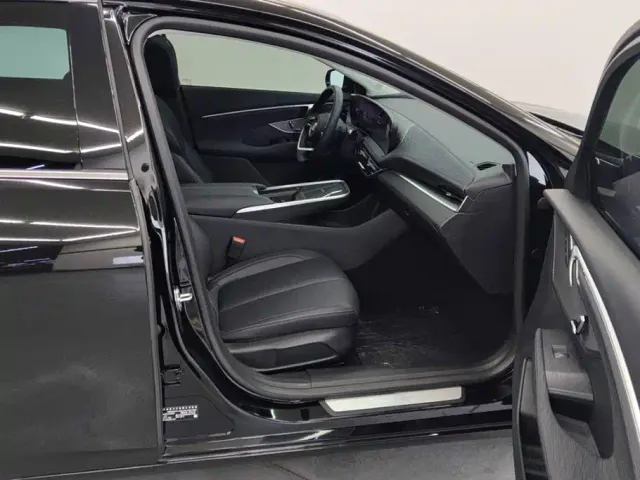 Buick LaCrosse — Фото автомобиля 8