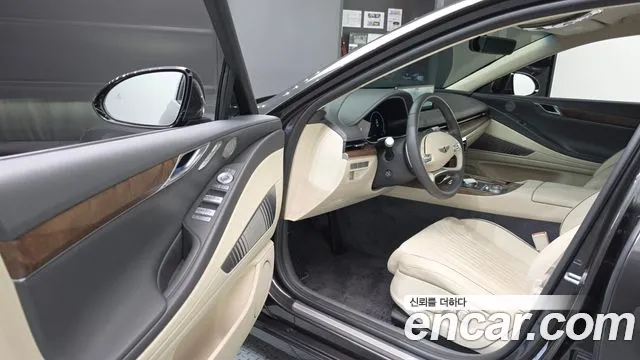 Genesis G80 Бензин 2.5 турбо AWD — Фото автомобиля 10