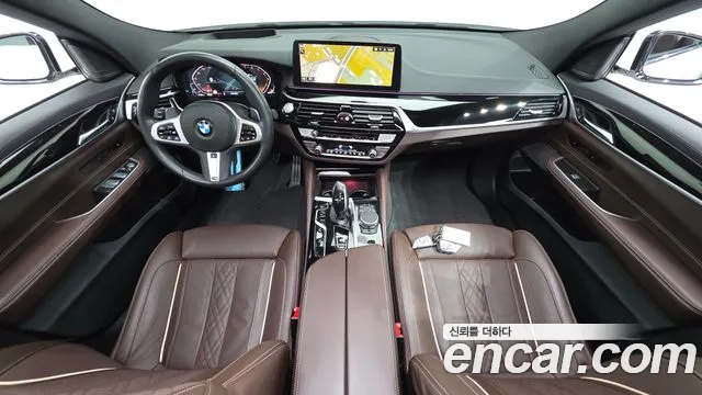 BMW Gran Turismo — Фото автомобиля 7