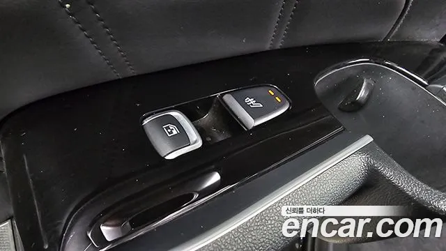 Kia Sorento Sorento 4-е поколение Бензин 2.5T 2WD — Фото автомобиля 14