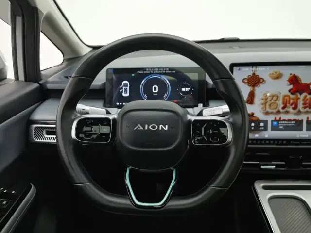 GAC Aion Y — Фото автомобиля 11