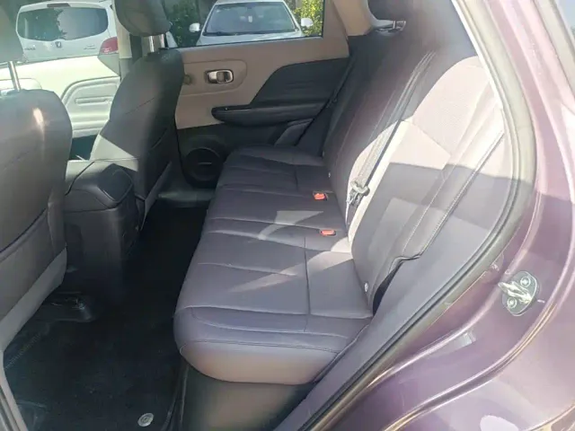 Leapmotor B10 — Фото автомобиля 16