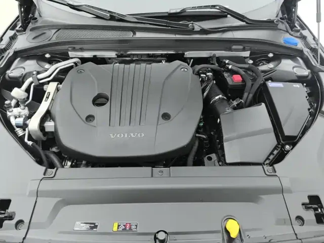 Volvo S90 — Фото автомобиля 10