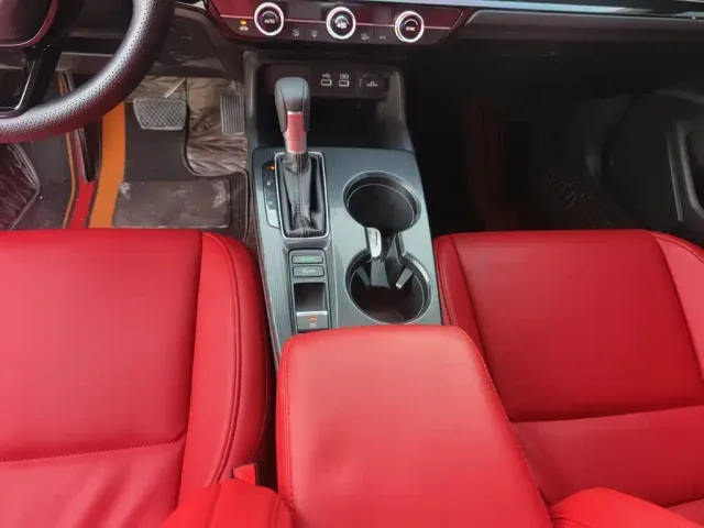 Honda Civic — Фото автомобиля 15