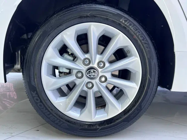 Toyota Corolla — Фото автомобиля 17