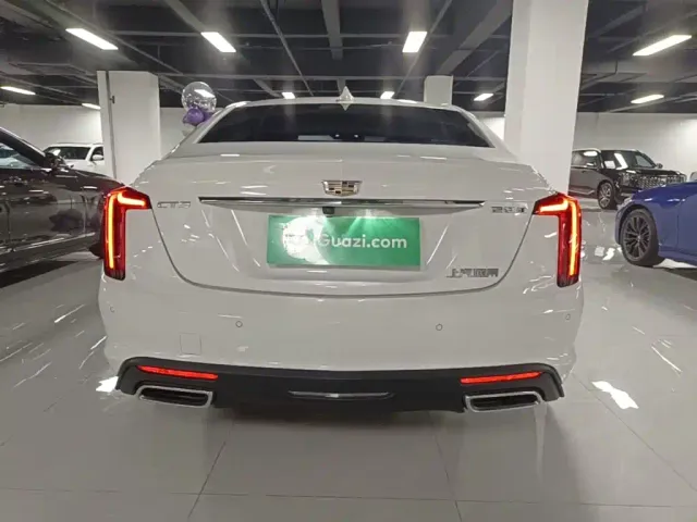 Cadillac CT5 — Фото автомобиля 5