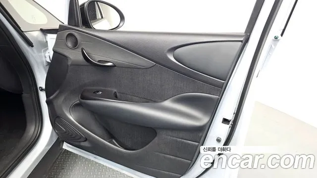 BYD Dolphin — Фото автомобиля 13