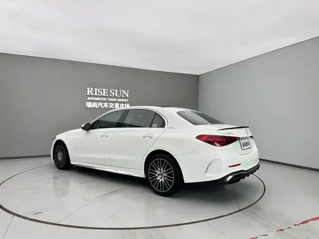 Mercedes-Benz C-Class — Фото автомобиля 7