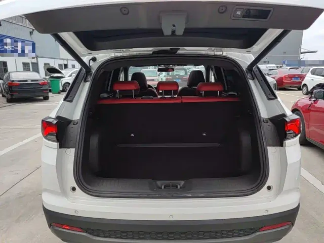 Changan CS35 Plus — Фото автомобиля 18