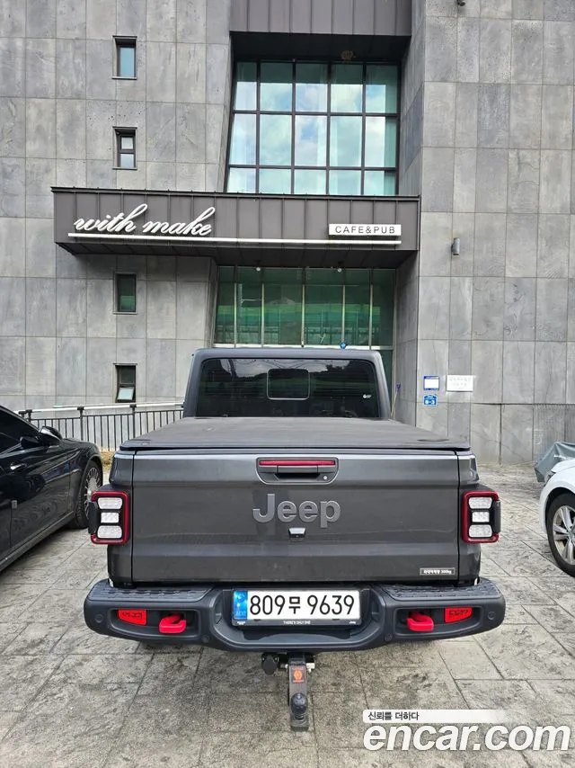 Jeep Gladiator JT — Фото автомобиля 14