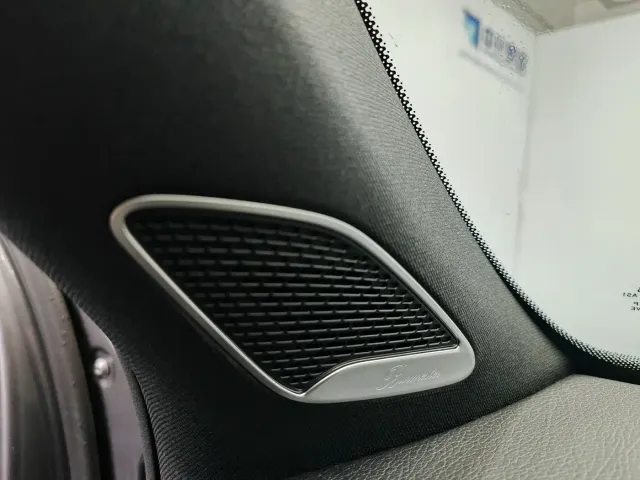 Mercedes-Benz GLB AMG — Фото автомобиля 18