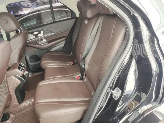 Mercedes-Benz GLE-Class — Фото автомобиля 16