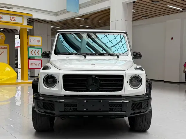 Mercedes-Benz G-Class — Фото автомобиля 2