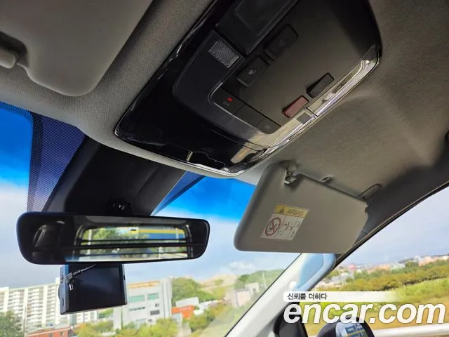 Hyundai Staria — Фото автомобиля 10