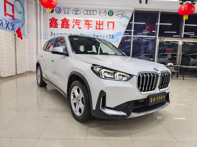 BMW X1 — Фото автомобиля 3