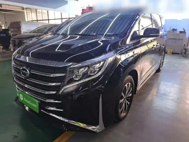 Фотография автомобиля — GAC Trumpchi M8