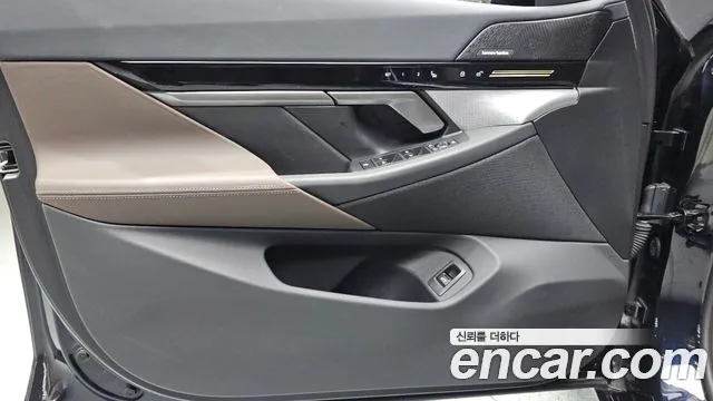 BMW 5 Series G60 — Фото автомобиля 13