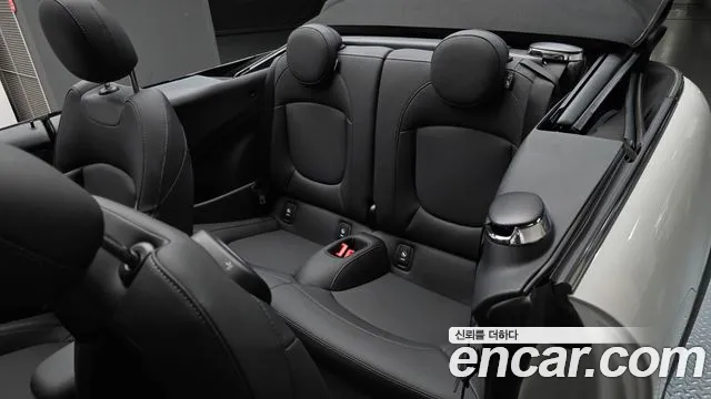 MINI Cooper Convertible — Фото автомобиля 18