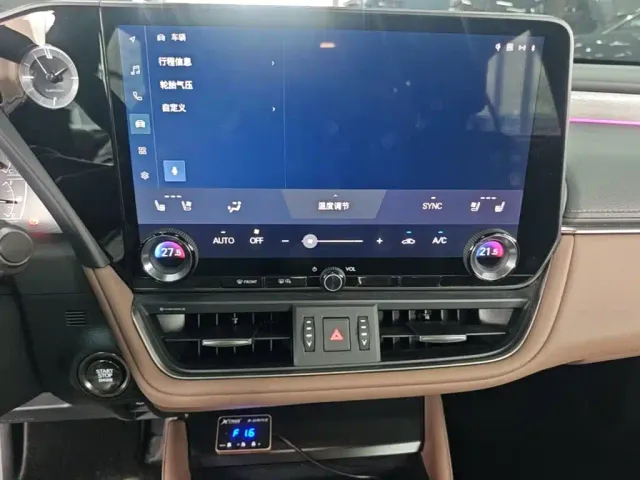 Lexus ES — Фото автомобиля 12