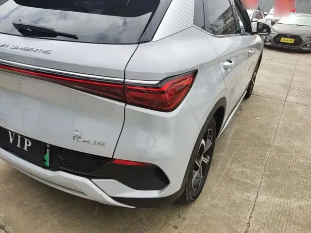 BYD Yuan PLUS — Фото автомобиля 7
