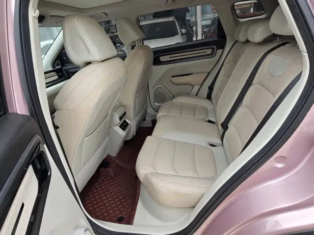 Geely ICON — Фото автомобиля 13