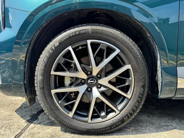 GAC Trumpchi GS8 — Фото автомобиля 30