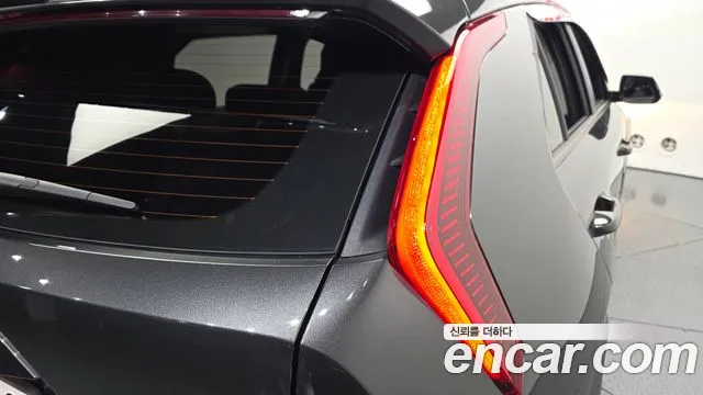Kia Niro The All New — Фото автомобиля 8