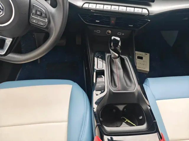MG MG5 2023 180DVVT CVT Flagship Edition — Фото автомобиля 7
