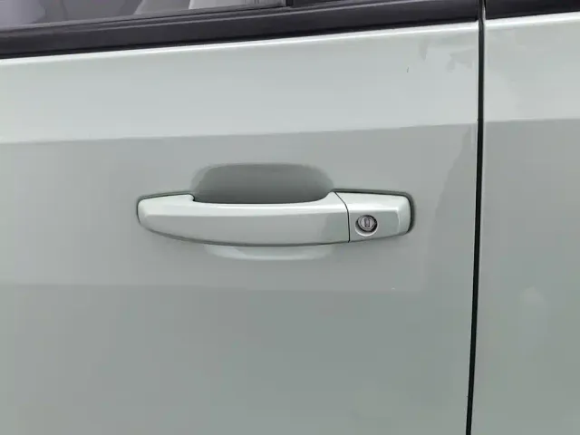 Wuling Hongguang Mini EV — Фото автомобиля 18