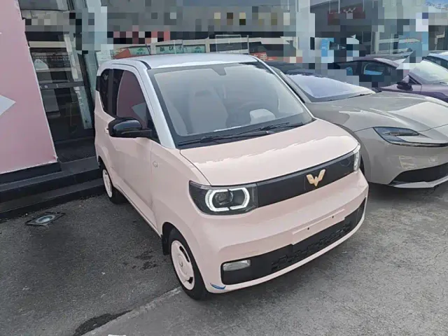 Wuling Hongguang Mini EV — Фото автомобиля 3