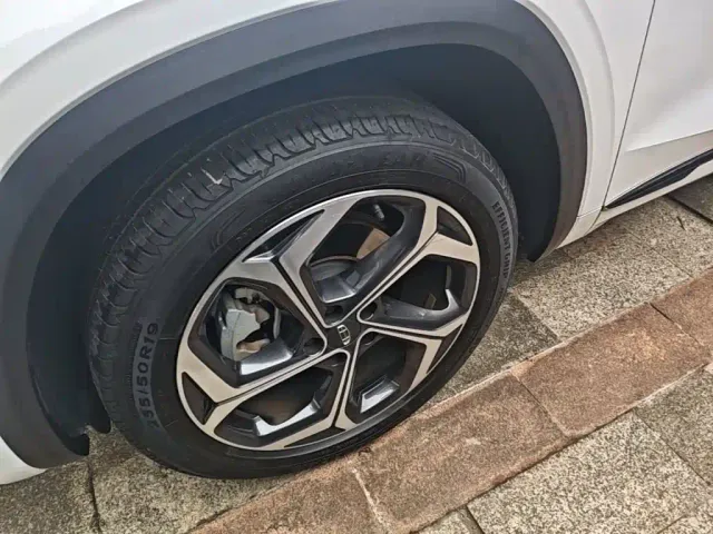 Geely Xingyue L — Фото автомобиля 22